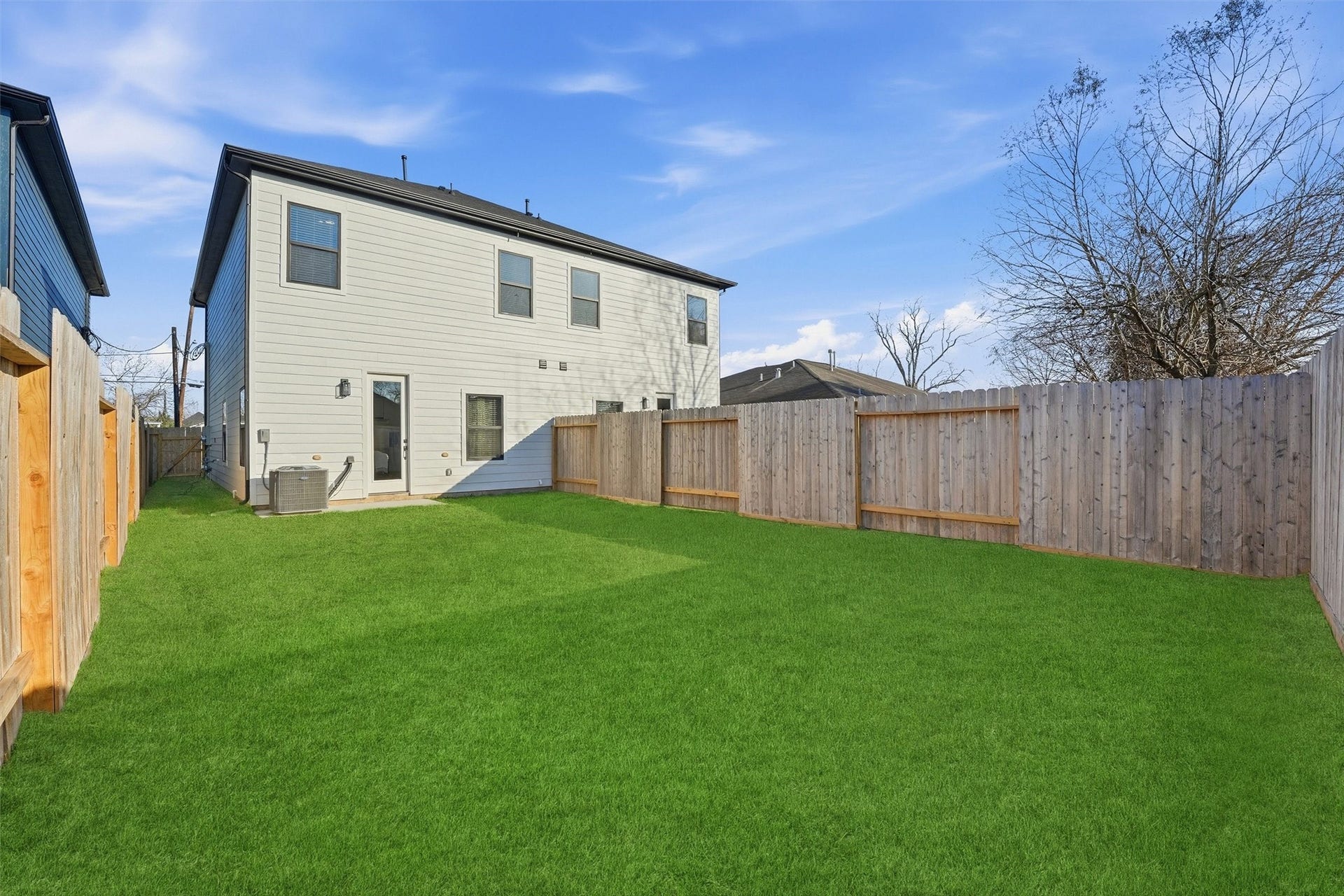 7908 Brandon Street, Houston, TX 77051 **Grass is AI generated**