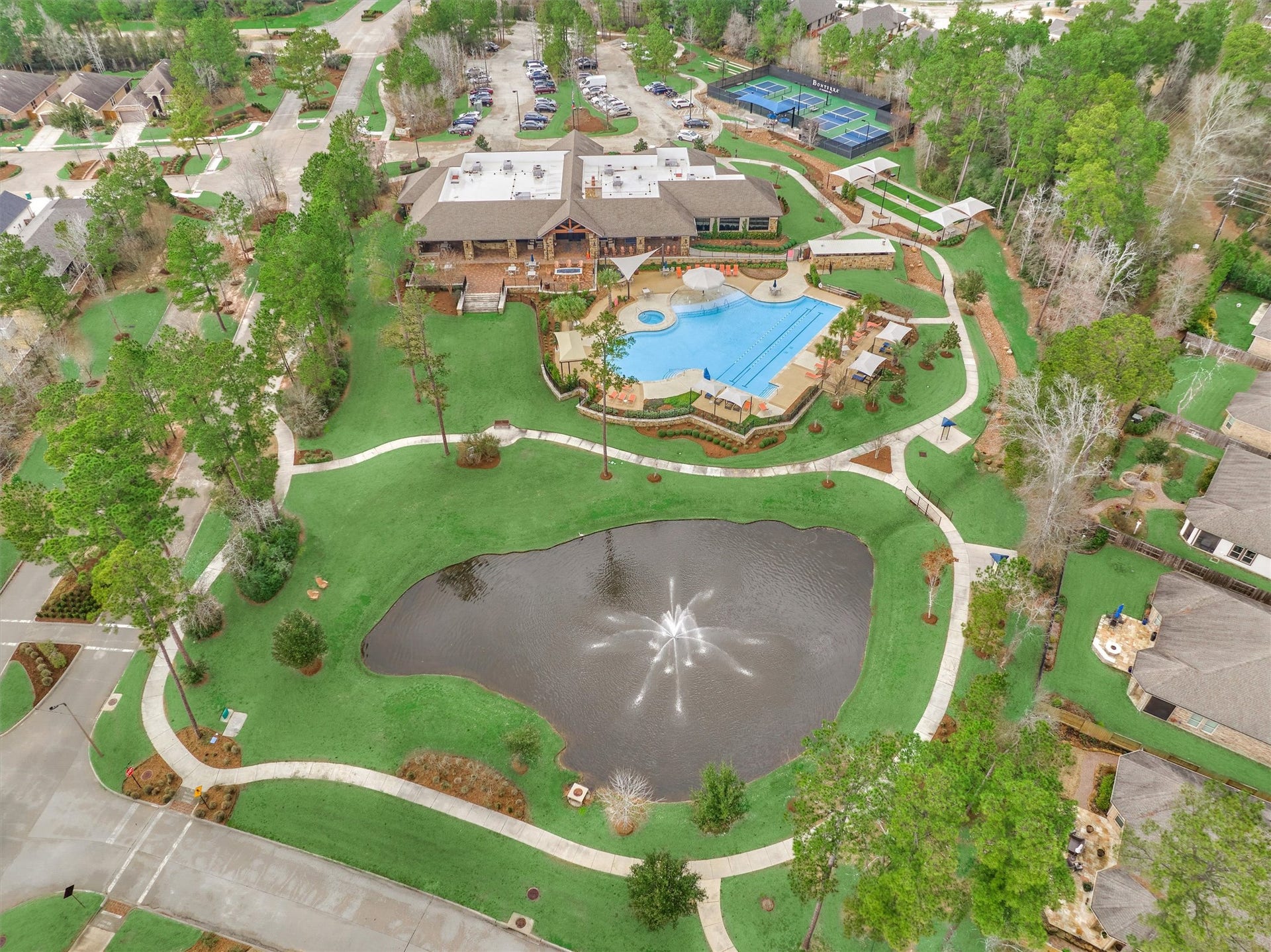 11 S Sandbells Park Lane, Montgomery, TX 77316 Resort-style living takes center stage at The Club at Bonterra. From the sparkling pool and fitness center to pickleball courts and vibrant social spaces, this is where neighbors become friends and every day feels like a getaway.