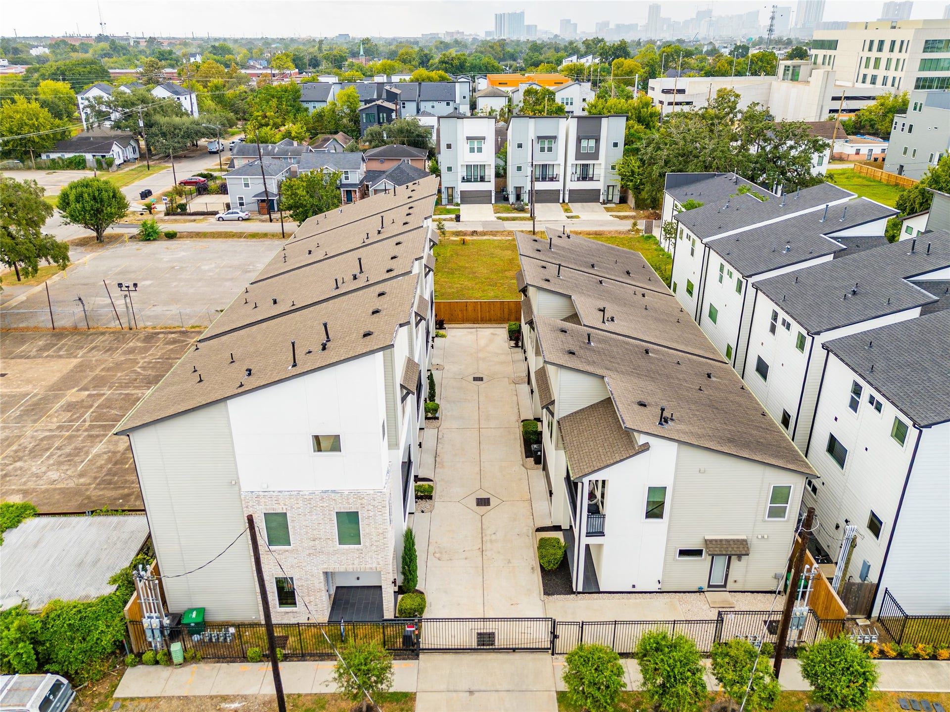 2510 Tuam Street, #G, Houston, TX 77004