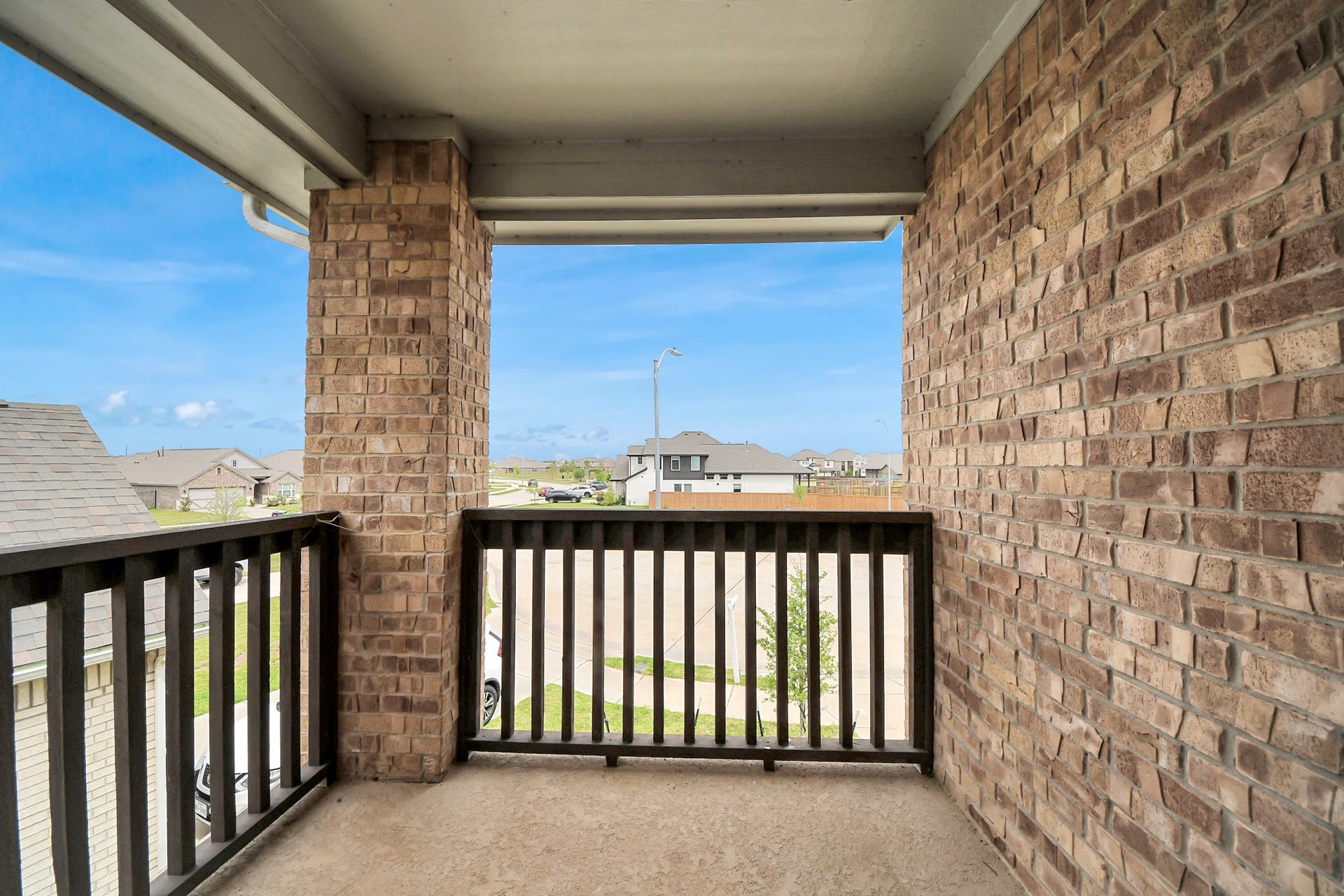 208 Salange Lane, Katy, TX 77493 208 Salange Lane, Katy, TX 77493