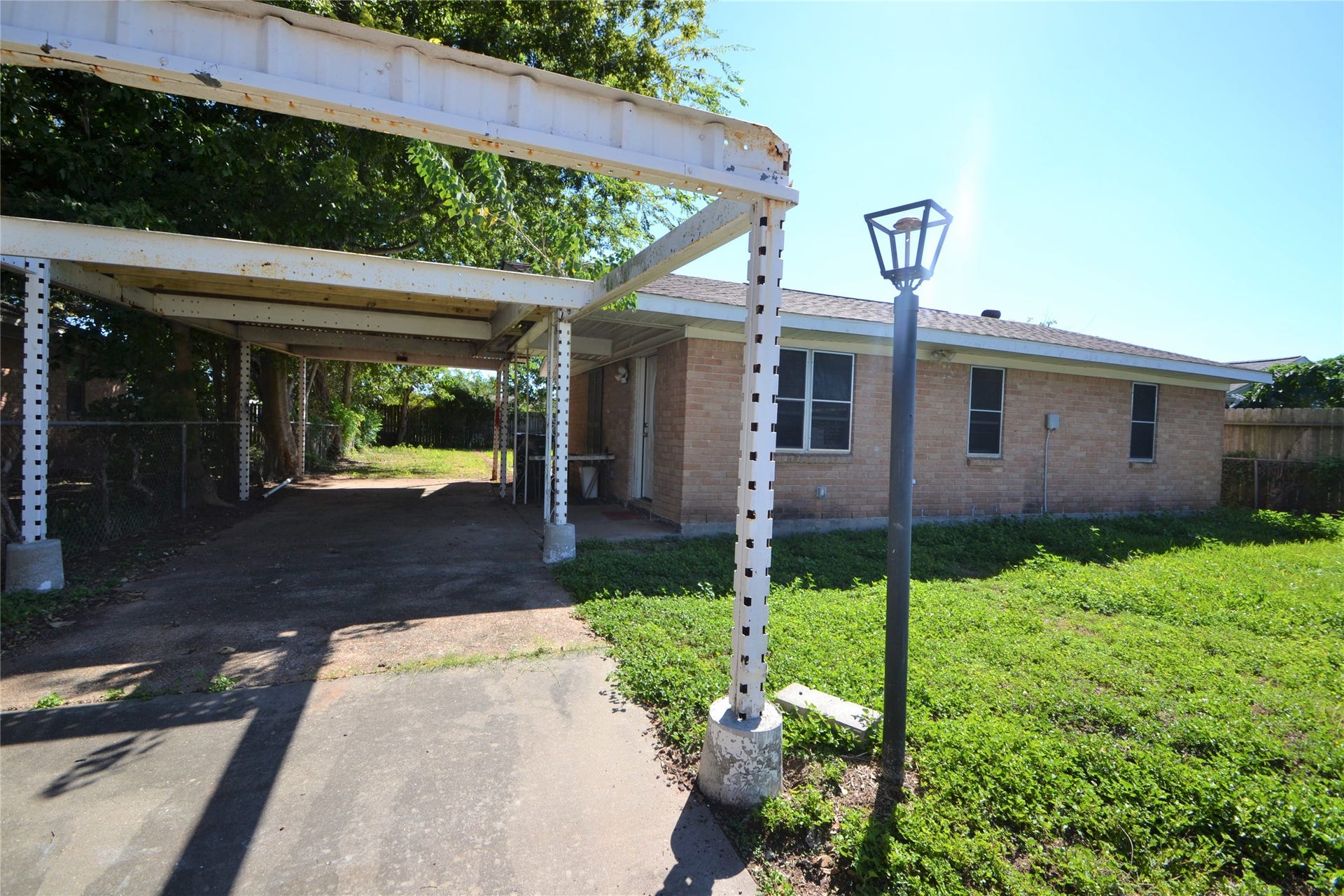 406 PINE Street, Sugar Land, TX 77498