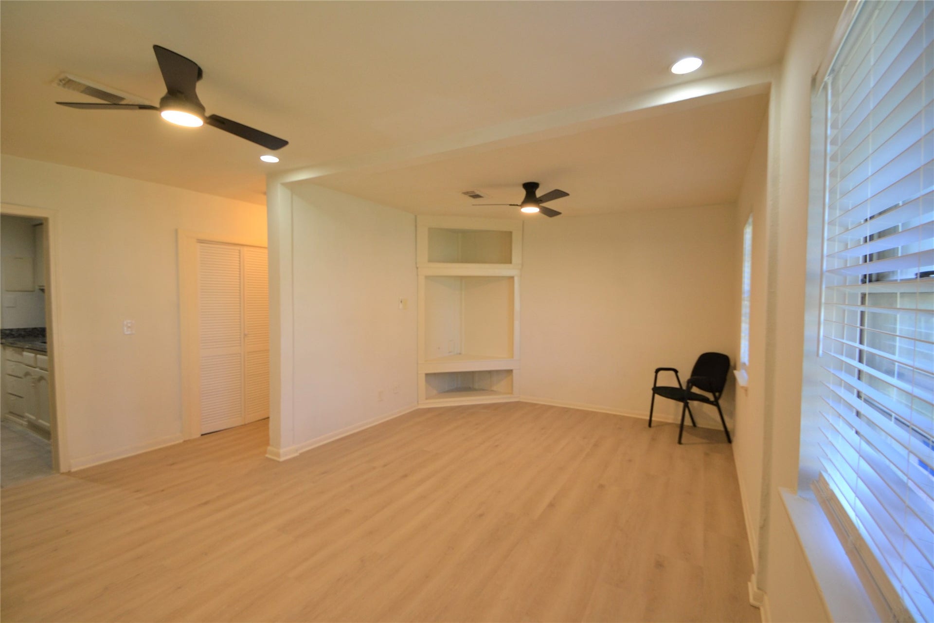 406 PINE Street, Sugar Land, TX 77498