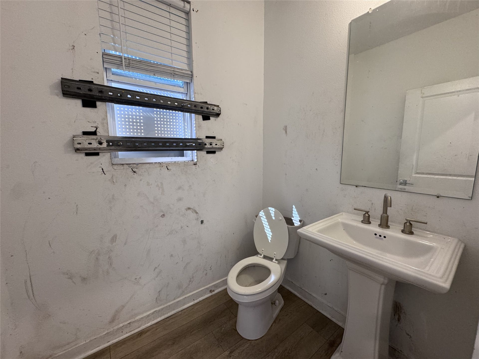 3012 Anita Street, Houston, TX 77004 3012 Anita Street, Houston, TX 77004