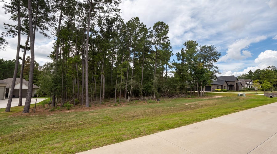 Property photo for 23737 Birch Grove Rd, Montgomery, TX
