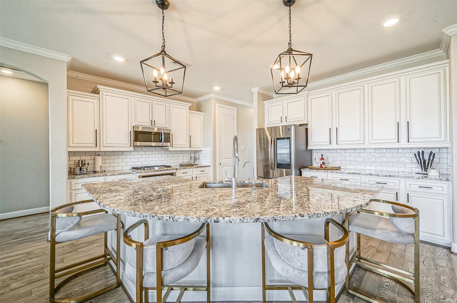 Property photo for 9507 Carson Lane, Rosharon, TX