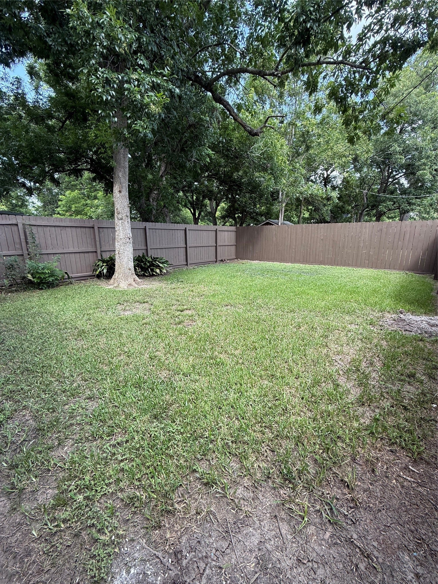 1102 E 2nd Street, Sweeny, TX 77480 1102 E 2nd Street, Sweeny, TX 77480