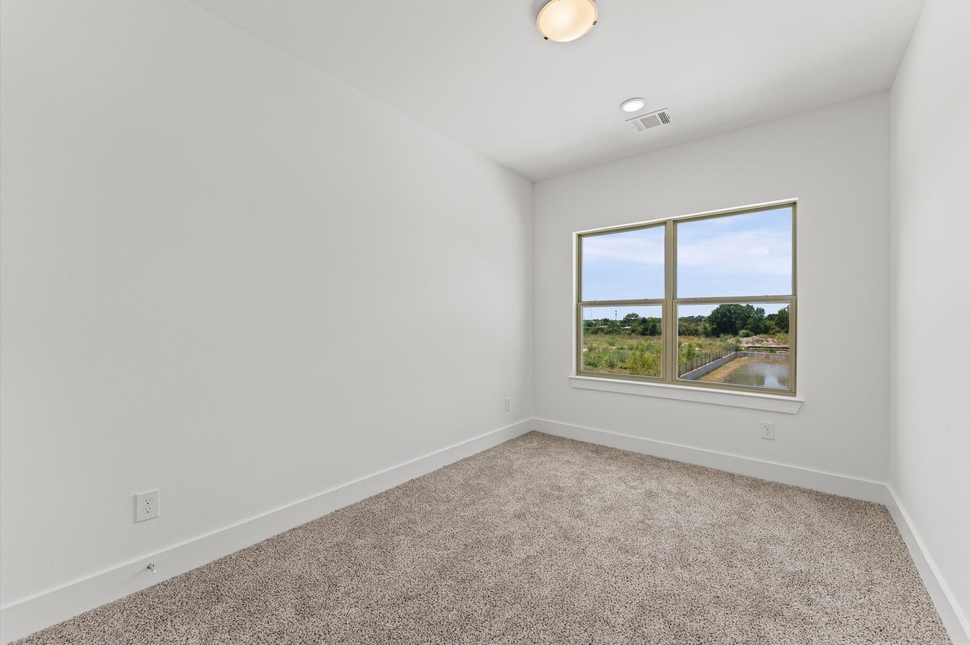 2814 Peacock Green Way, Houston, TX 77047