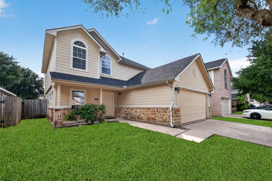 Property photo for 11030 Knobbley Oak Ct, Cypress, TX