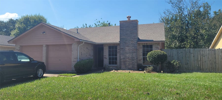 Property photo for 4315 Queens Retreat Drive, Houston, TX