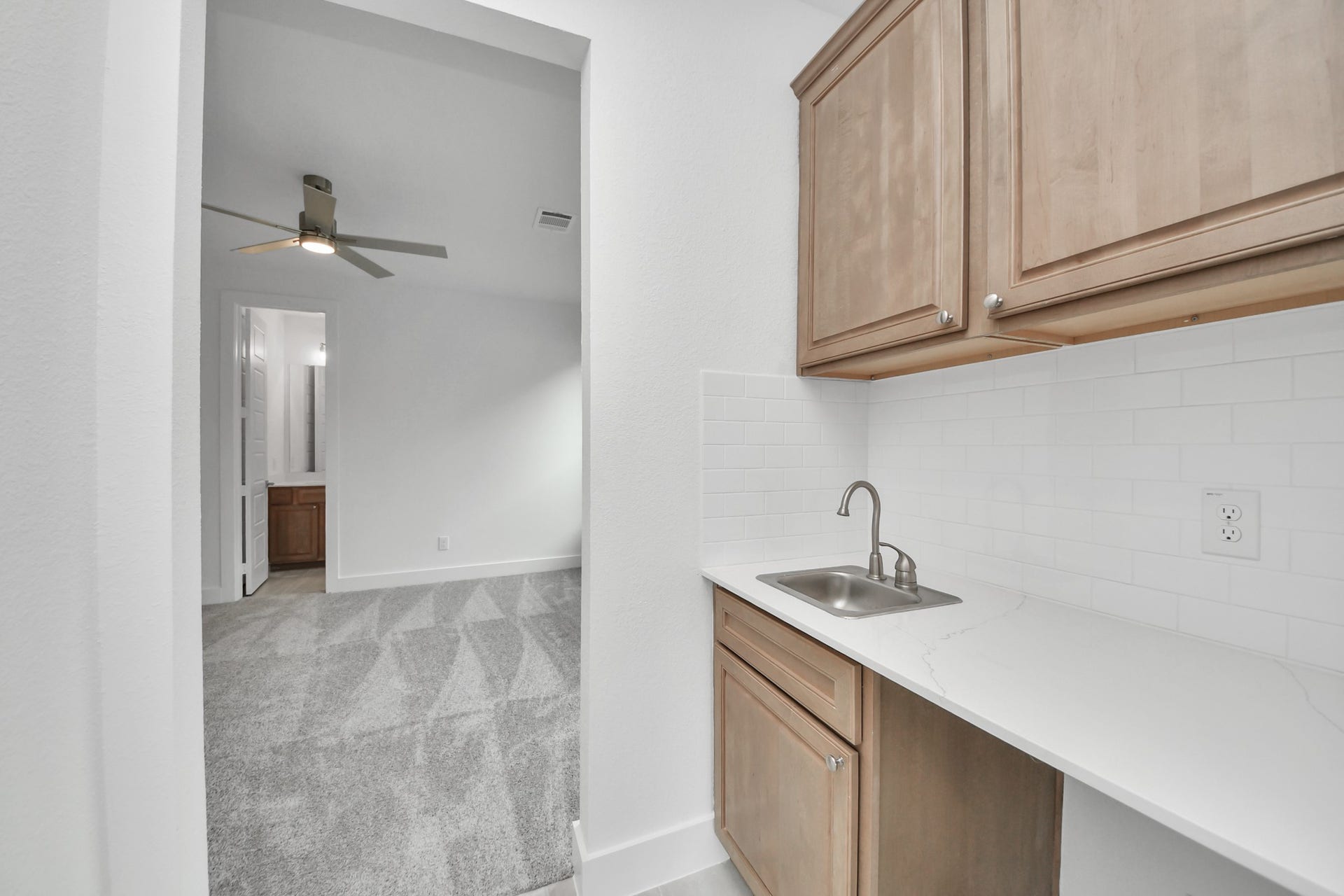 2065 Corn Thistle Way, Magnolia, TX 77355