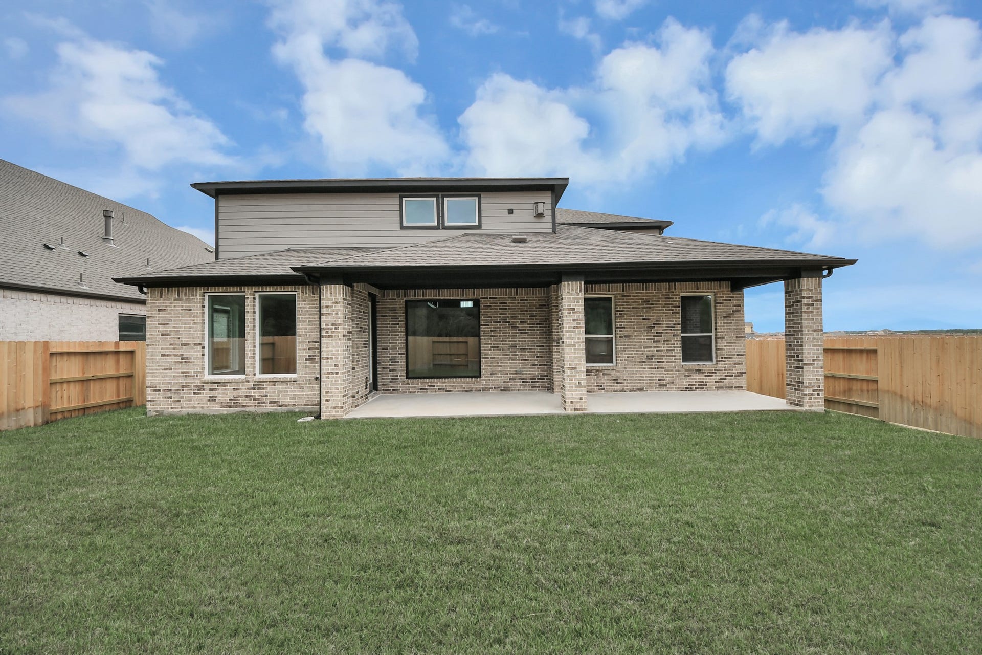 2065 Corn Thistle Way, Magnolia, TX 77355