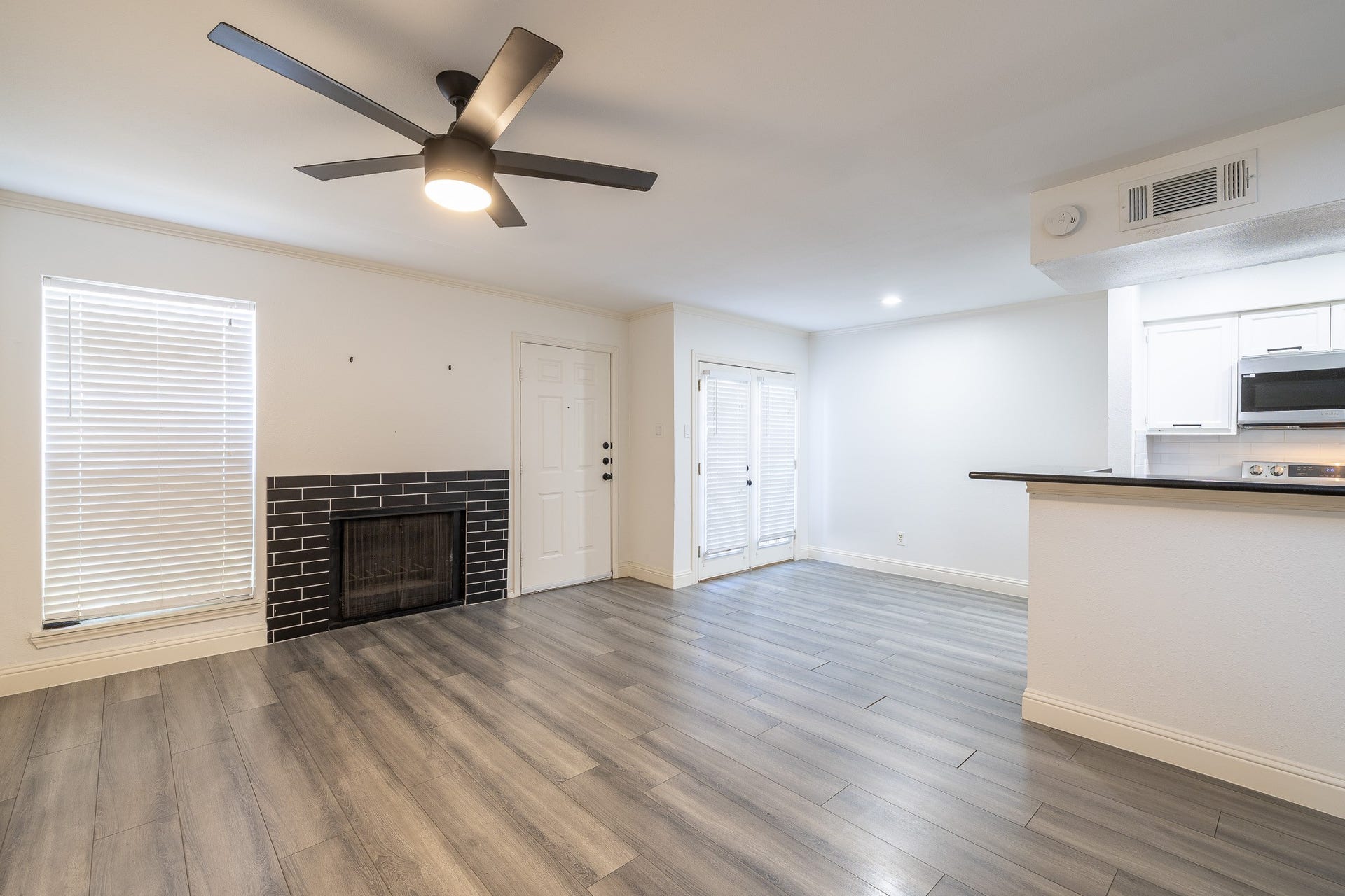 14600 Fonmeadow Drive, #807, Houston, TX 77035