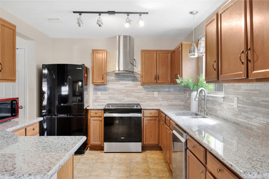 Property photo for 20731 Tayman Oaks Drive, Cypress, TX