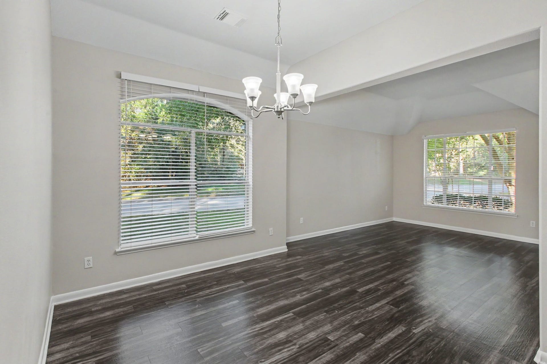 86 N Lace Arbor Drive, The Woodlands, TX 77382 86 N Lace Arbor Drive, The Woodlands, TX 77382