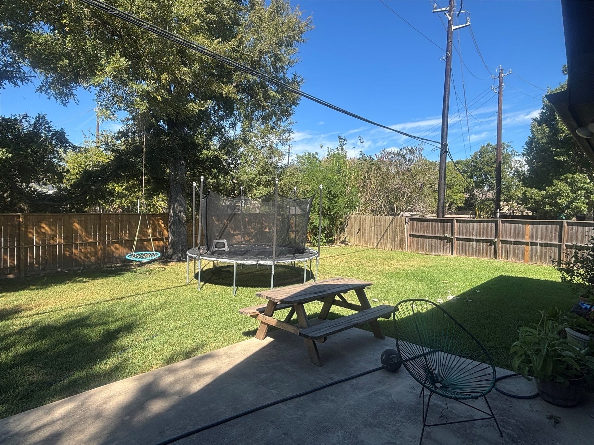 10002 Paintbrush Lane, Sugar Land, TX 77498 10002 Paintbrush Lane, Sugar Land, TX 77498