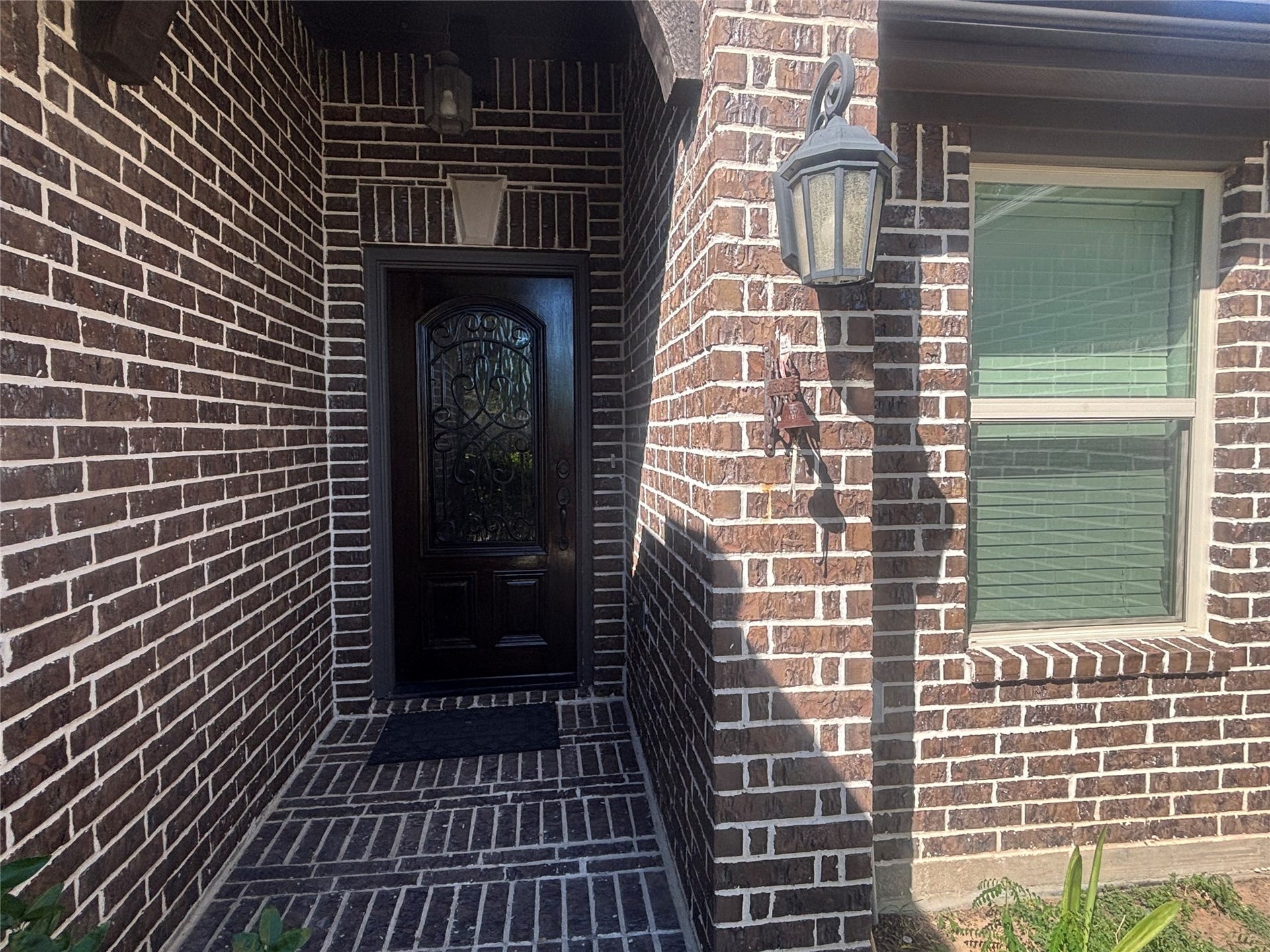 10002 Paintbrush Lane, Sugar Land, TX 77498 10002 Paintbrush Lane, Sugar Land, TX 77498