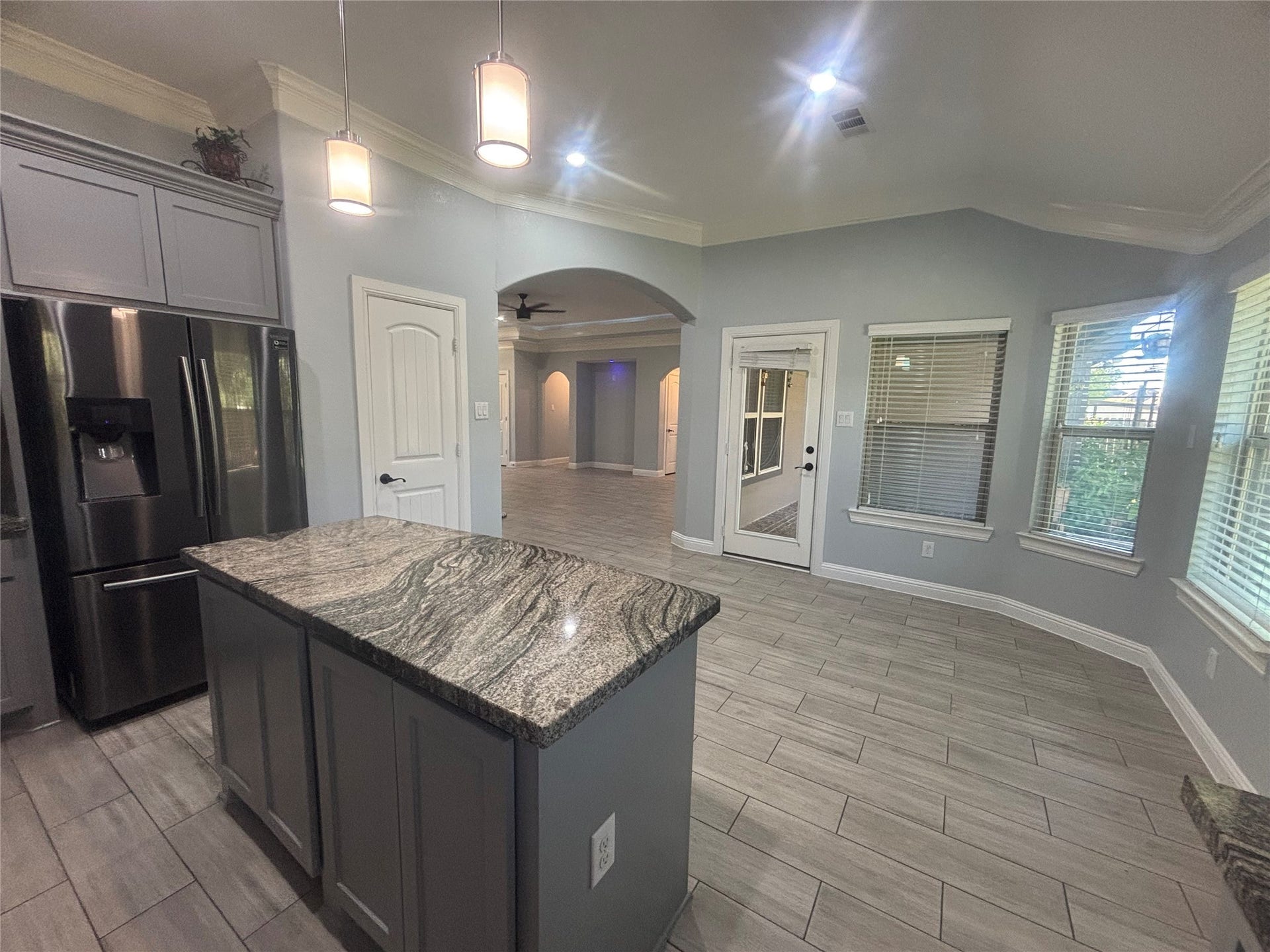 10002 Paintbrush Lane, Sugar Land, TX 77498 10002 Paintbrush Lane, Sugar Land, TX 77498