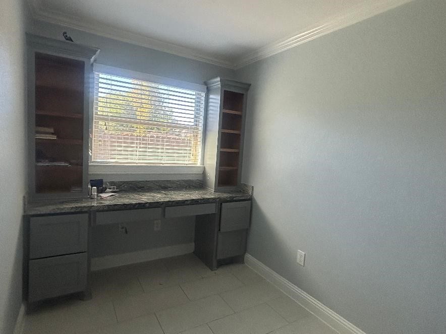 10002 Paintbrush Lane, Sugar Land, TX 77498 10002 Paintbrush Lane, Sugar Land, TX 77498