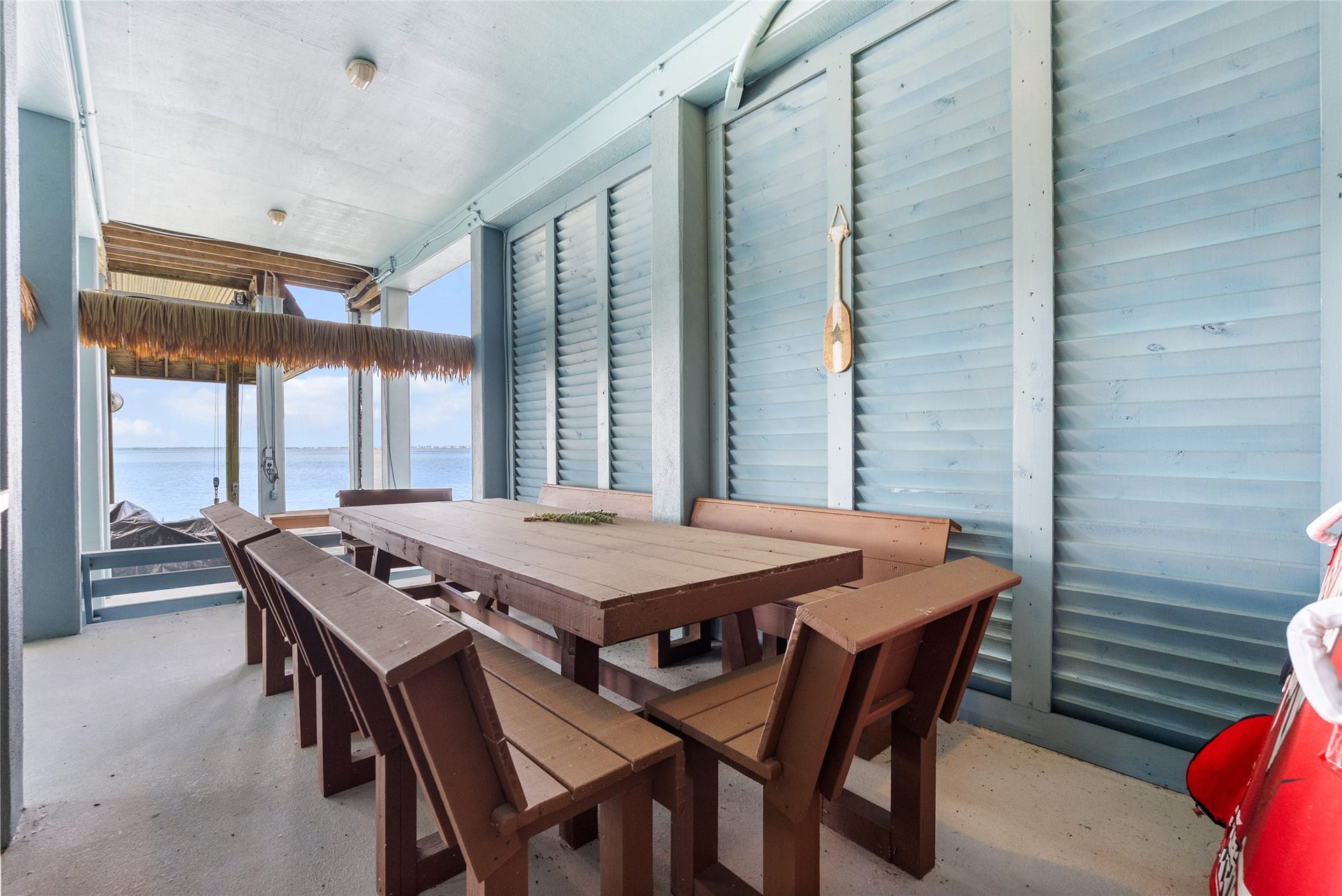 143 Isles End Road, Tiki Island, TX 77554 143 Isles End Road, Tiki Island, TX 77554