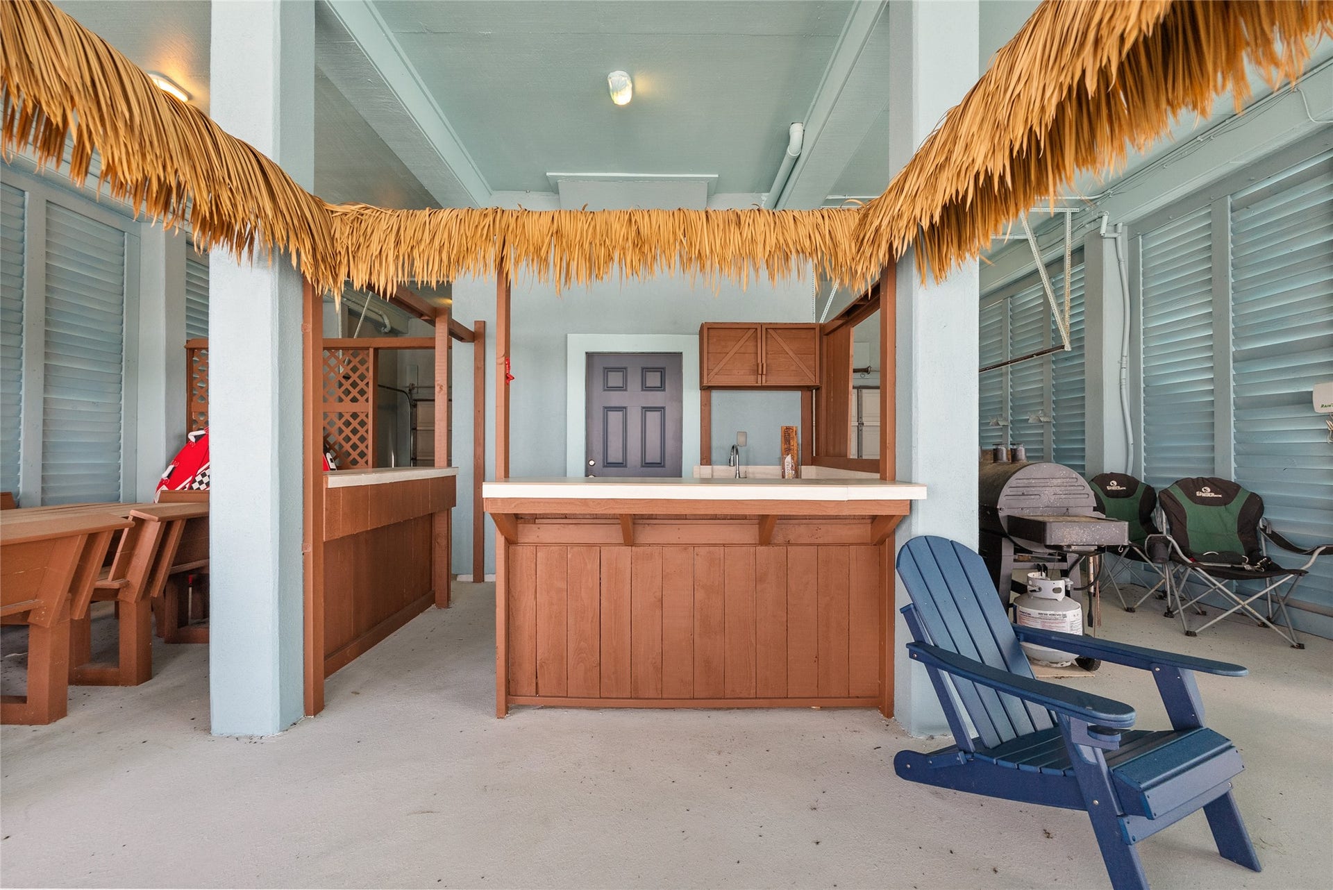 143 Isles End Road, Tiki Island, TX 77554 143 Isles End Road, Tiki Island, TX 77554