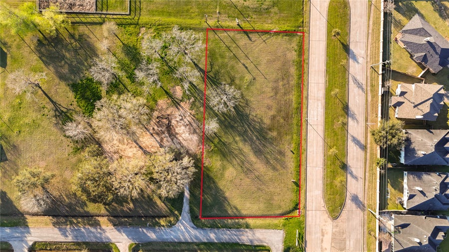 Property photo for 602 Sycamore Road, Richmond, TX