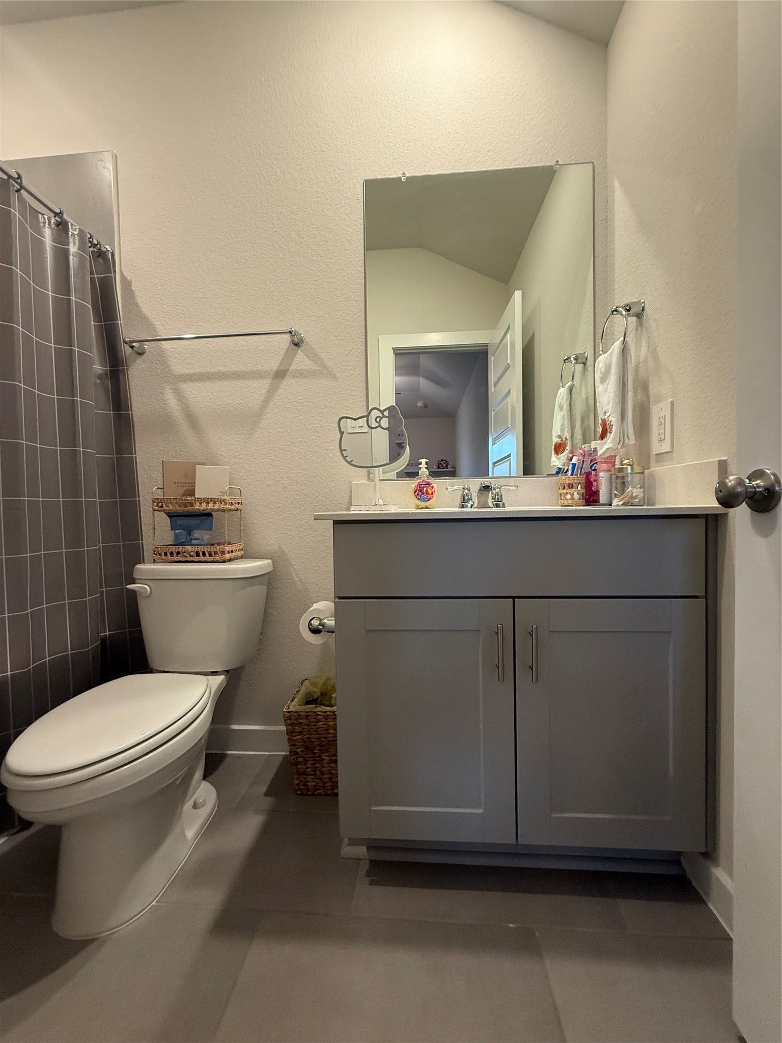 22406 Aster Way Lane, New Caney, TX 77357 Third Bathroom