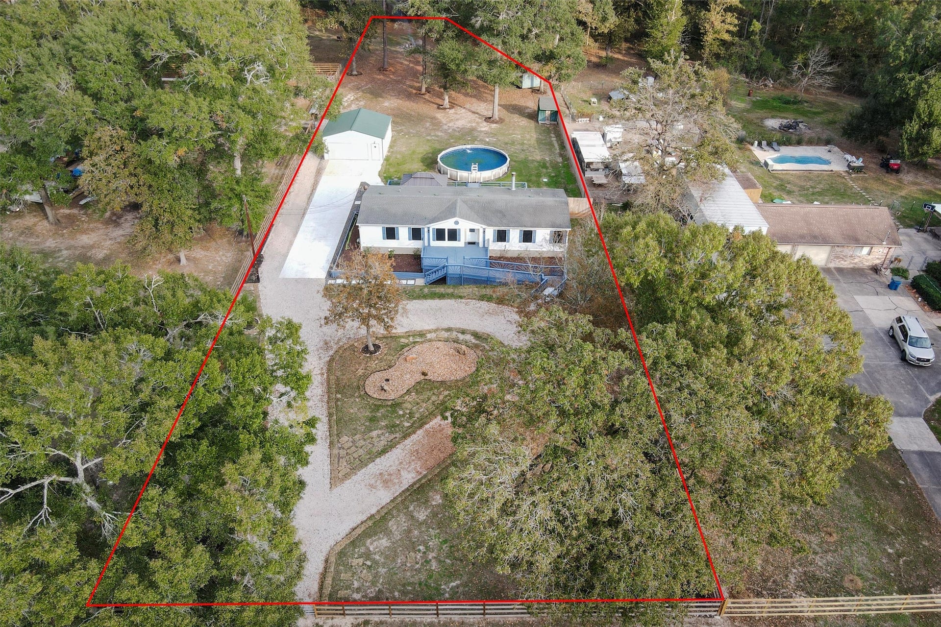 4621 Price Road, Montgomery, TX 77316 Tactfully designed property layout
