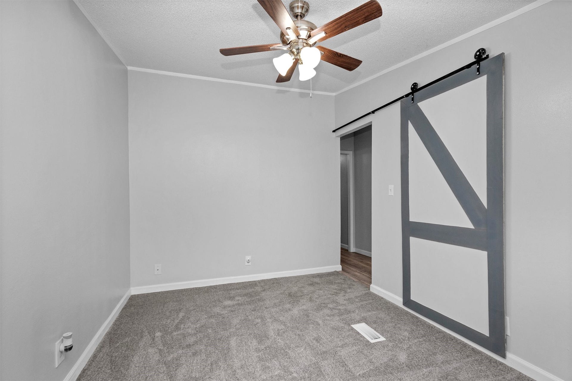 4621 Price Road, Montgomery, TX 77316 3rd bedroom
