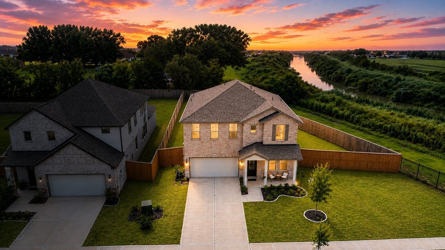 Property photo for 2713 Jumeirah Lane, Texas City, TX