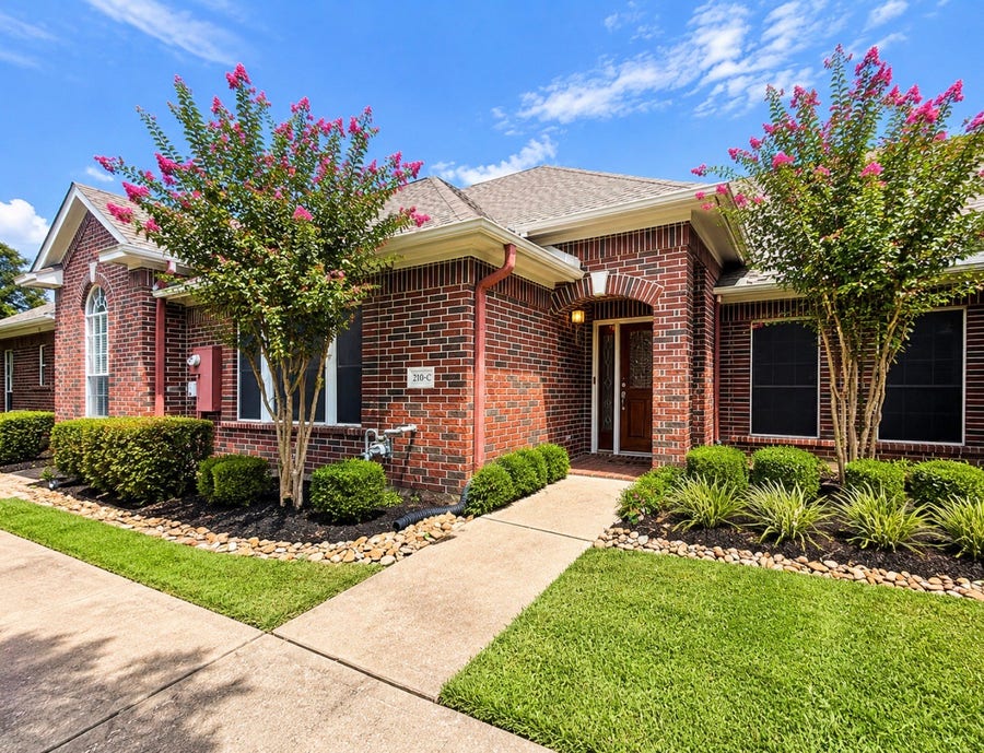 Property photo for 210-C Clearview Avenue, Friendswood, TX