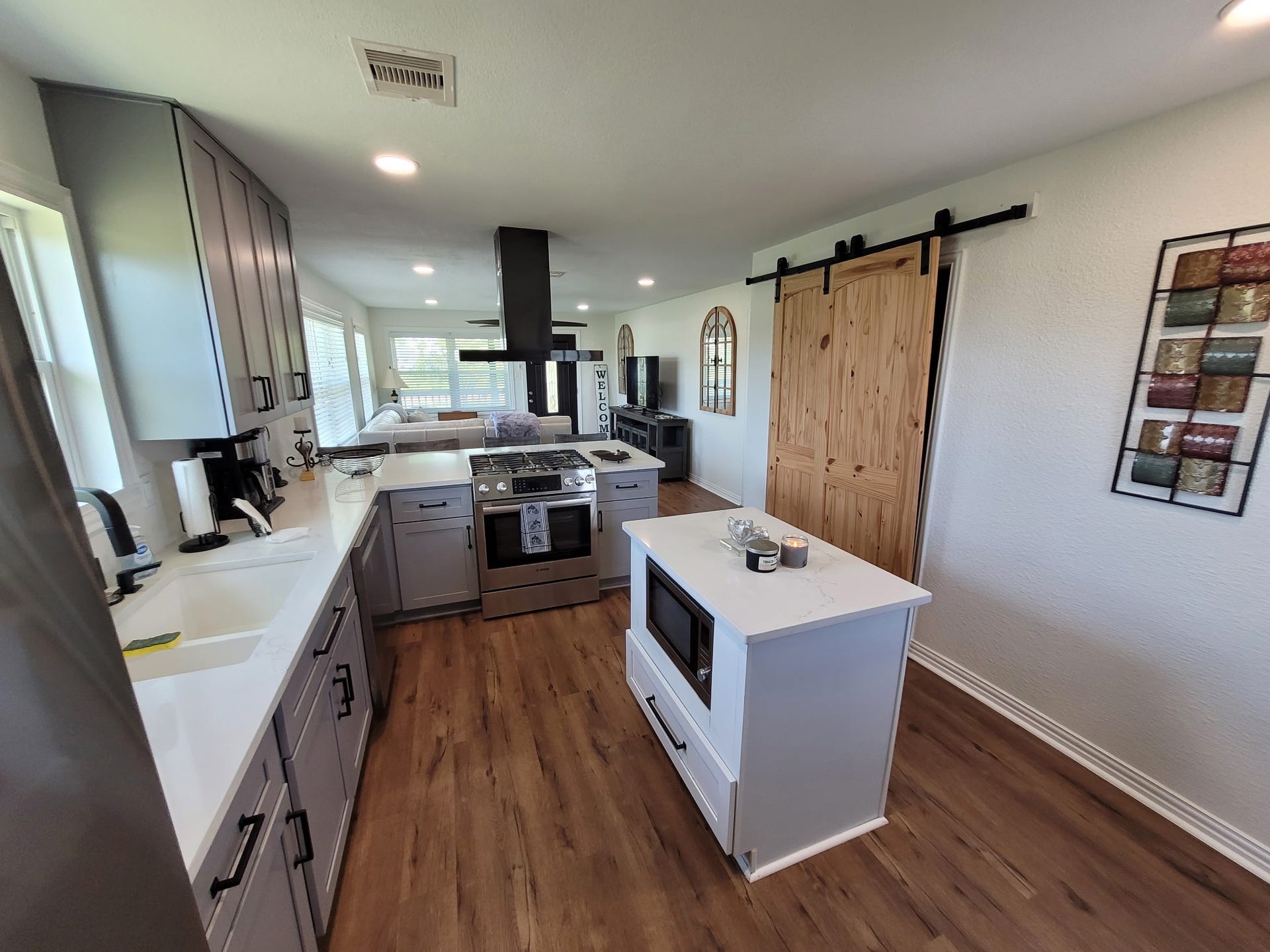 4139 Gum Drive, Dickinson, TX 77539 4139 Gum Drive, Dickinson, TX 77539