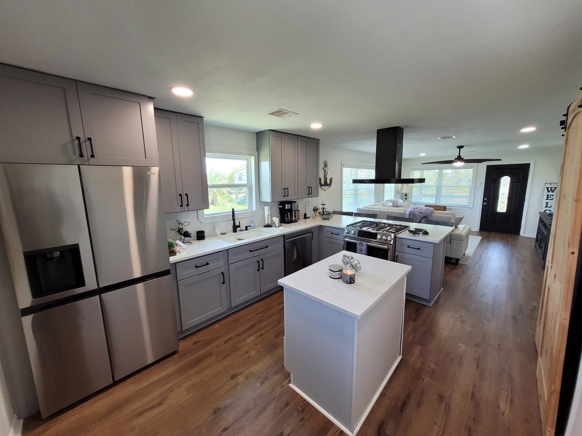 4139 Gum Drive, Dickinson, TX 77539 4139 Gum Drive, Dickinson, TX 77539