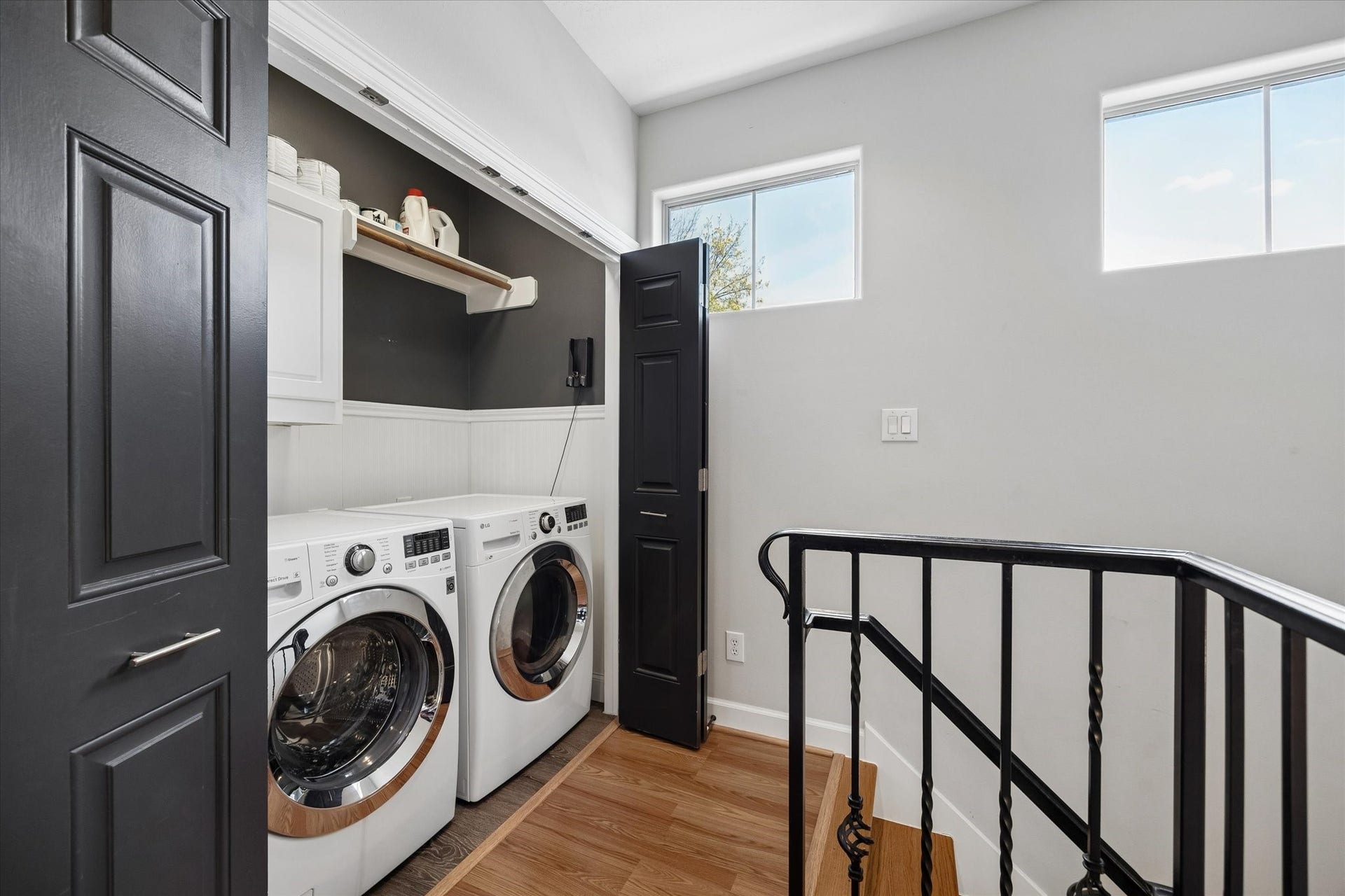 5111 Inker Street, #C, Houston, TX 77007 Laundry is located on the third floor landing. Washing and Dryer stay with the property.
