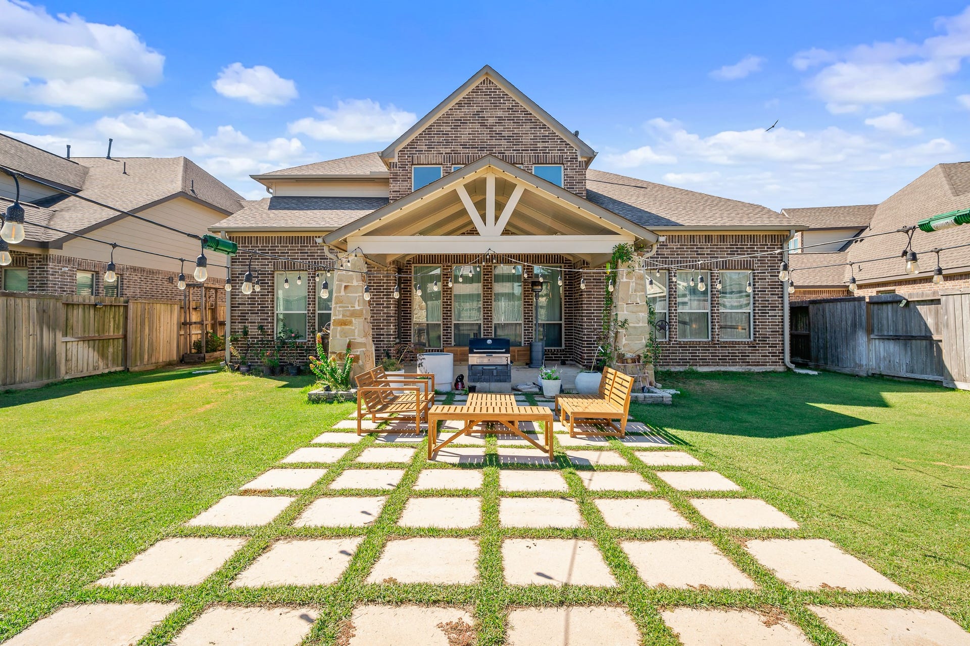 2723 Camellia Avenue, Brookshire, TX 77423 2723 Camellia Avenue, Brookshire, TX 77423