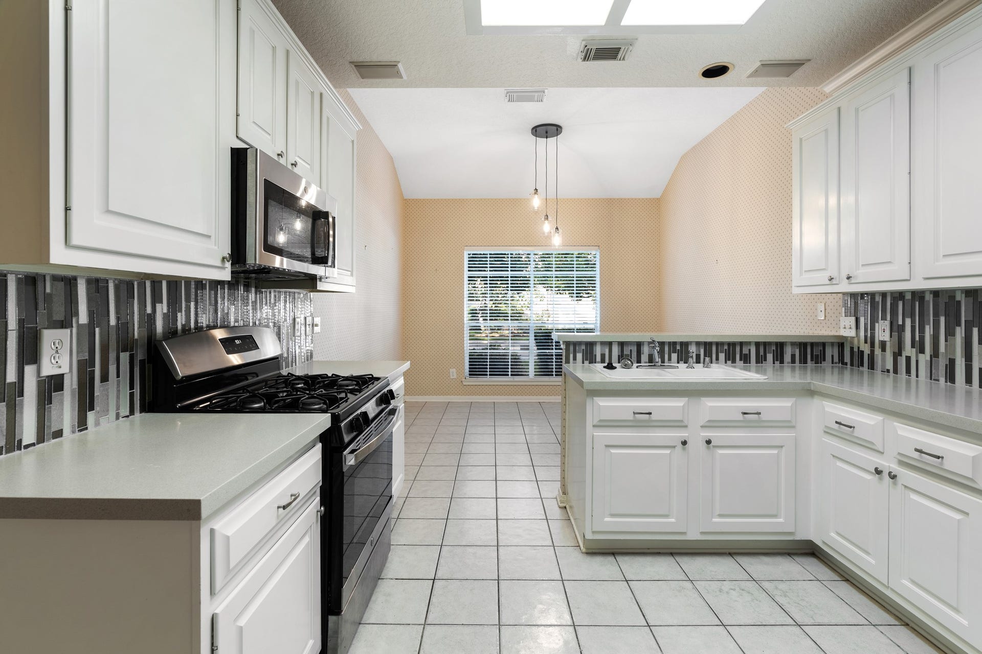 14420 Walters Road, #20, Houston, TX 77014 14420 Walters Road, #20, Houston, TX 77014