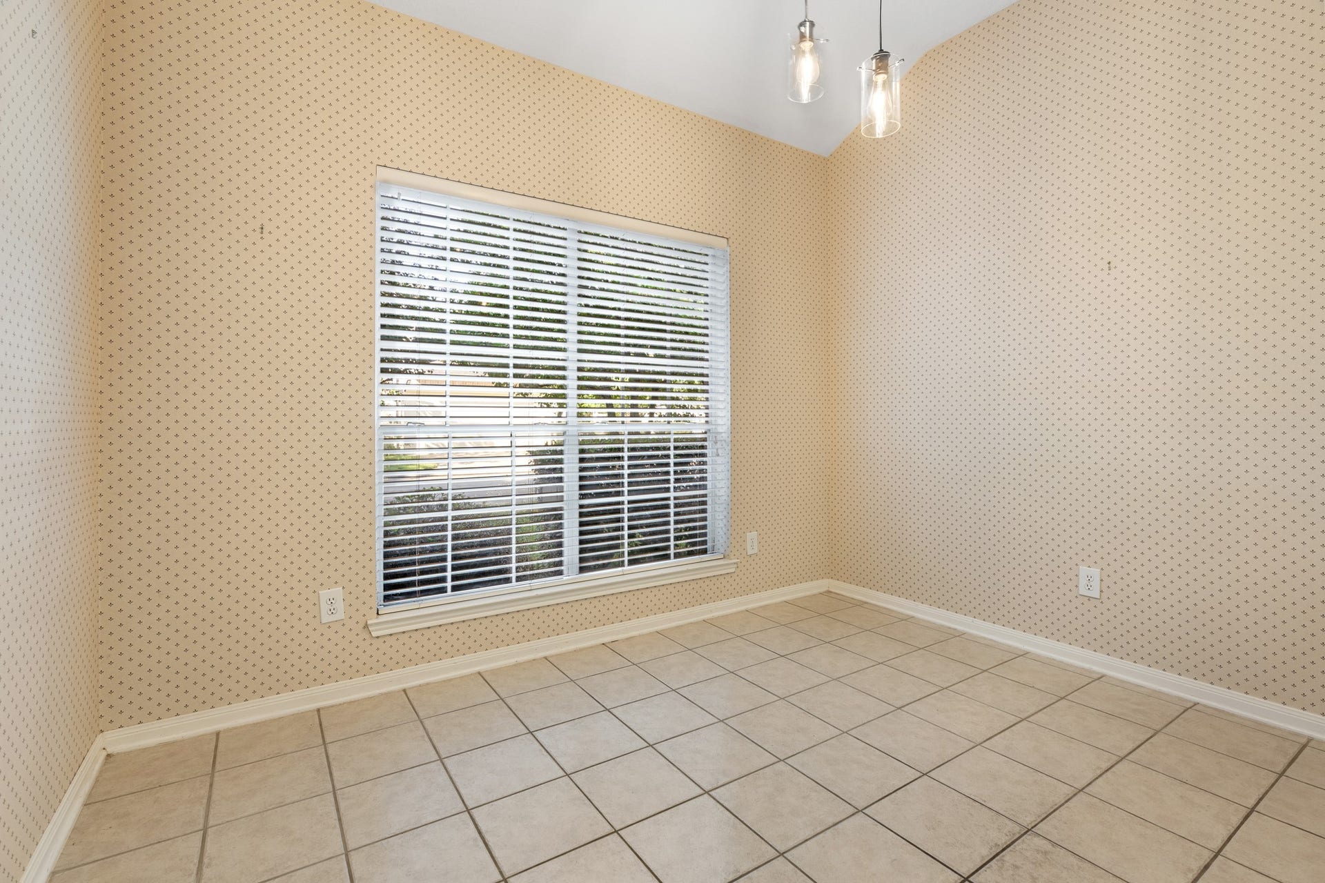 14420 Walters Road, #20, Houston, TX 77014 14420 Walters Road, #20, Houston, TX 77014