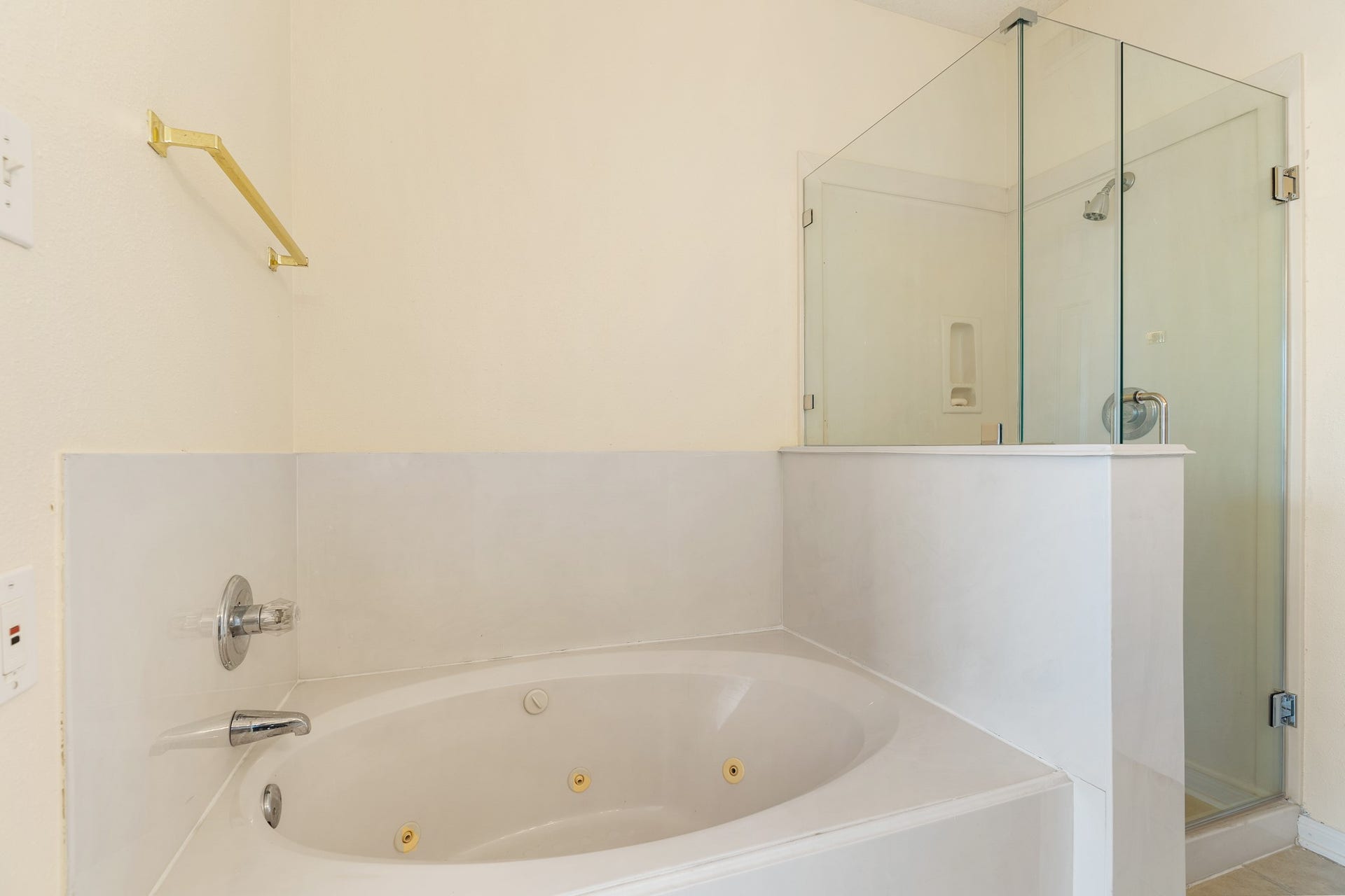 14420 Walters Road, #20, Houston, TX 77014 14420 Walters Road, #20, Houston, TX 77014