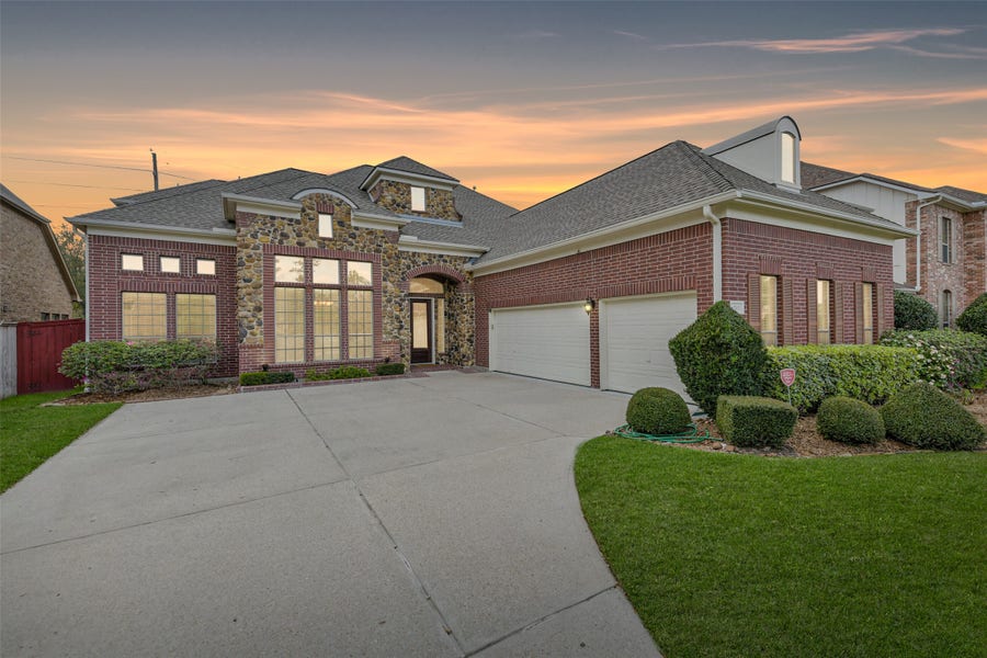 Property photo for 18743 Duke Lake Drive, Spring, TX