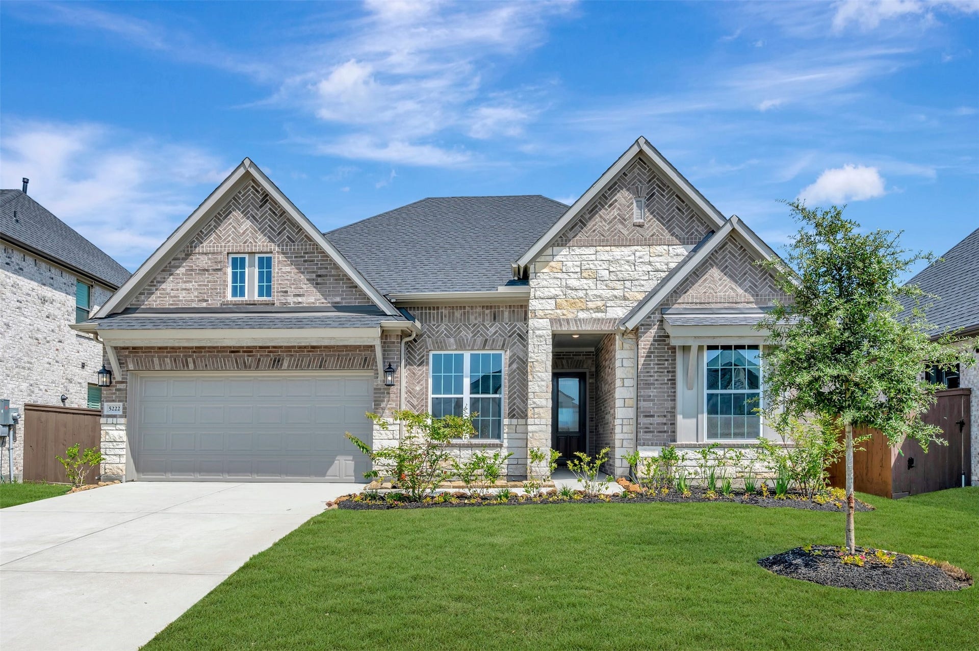 5222 Benton Woods Trail, Rosenberg, TX 77471 Welcome to The Omaha by David Weekley Homes. Move-In Ready Now!