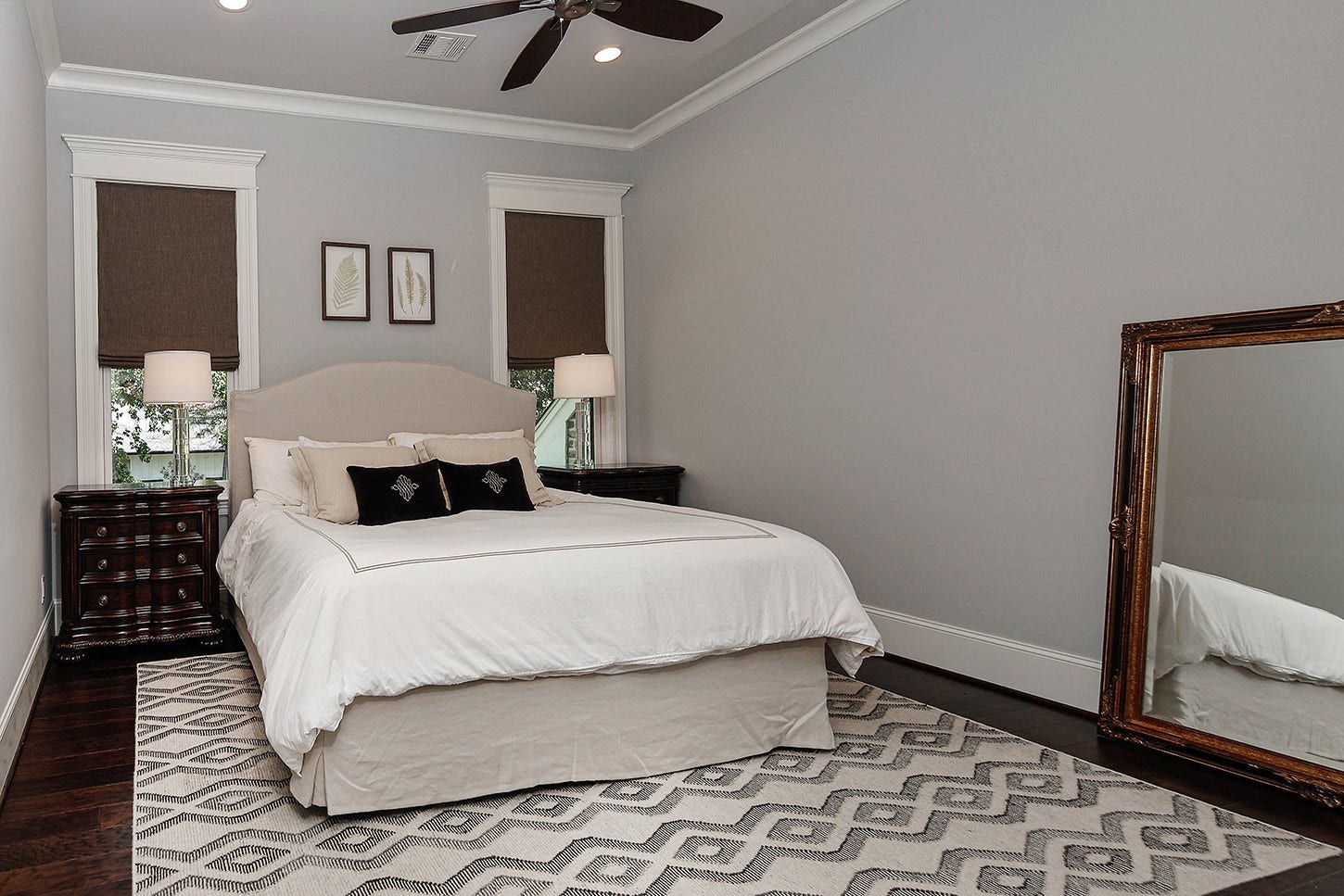 25 Doe Run Drive, The Woodlands, TX 77380 25 Doe Run Drive, The Woodlands, TX 77380