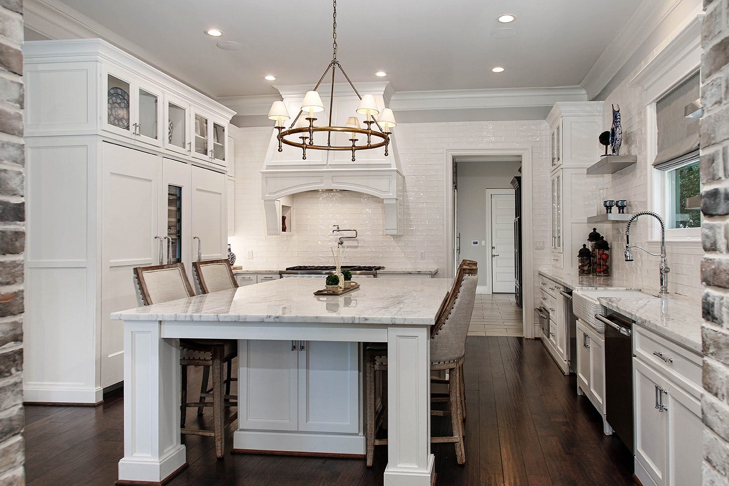 25 Doe Run Drive, The Woodlands, TX 77380 25 Doe Run Drive, The Woodlands, TX 77380