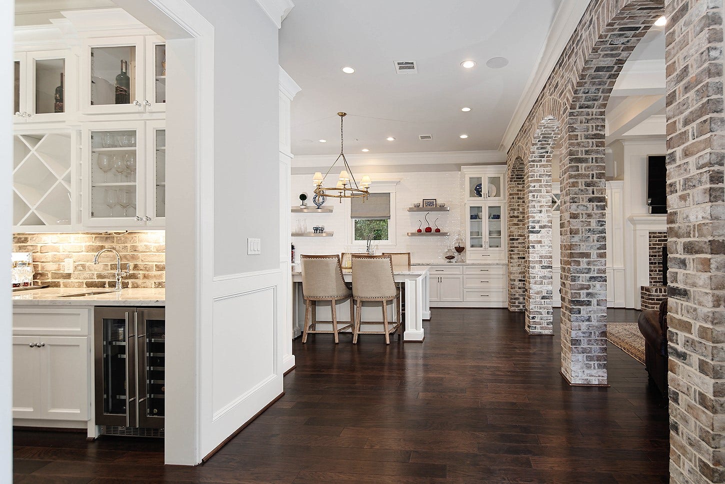 25 Doe Run Drive, The Woodlands, TX 77380 25 Doe Run Drive, The Woodlands, TX 77380