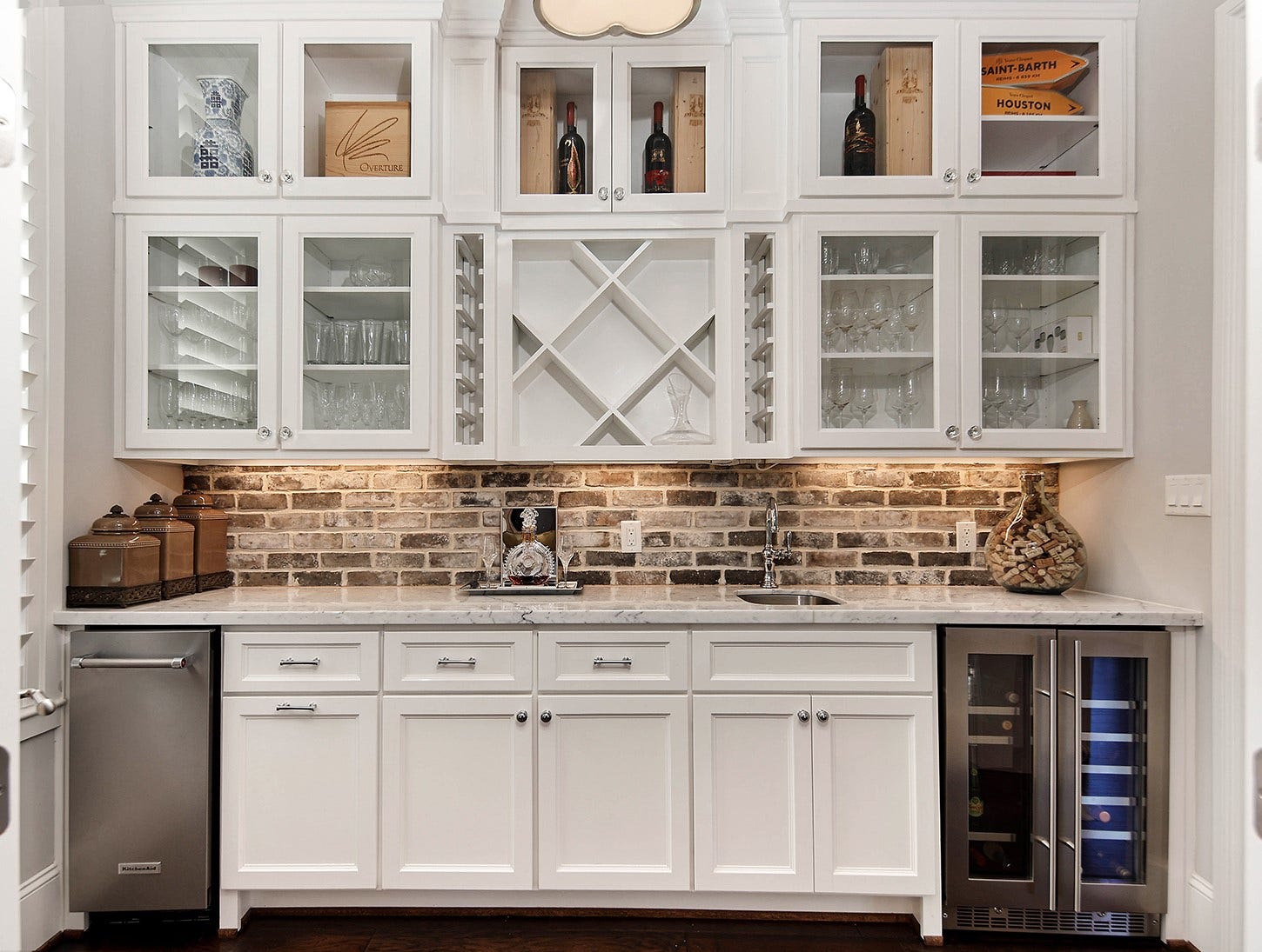 25 Doe Run Drive, The Woodlands, TX 77380 25 Doe Run Drive, The Woodlands, TX 77380