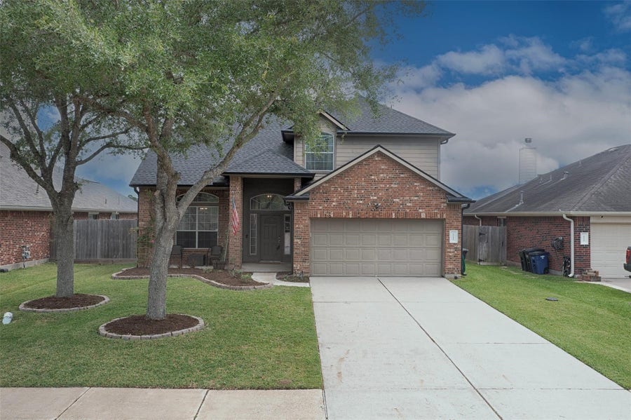 Property photo for 6511 Canyon Mist Lane, Dickinson, TX