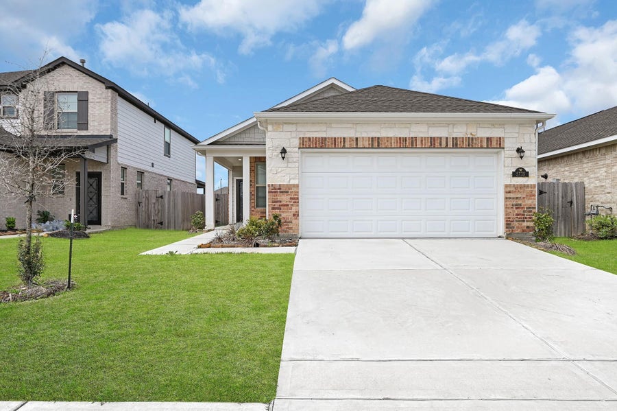 Property photo for 5735 Tabula Rasa Drive, Katy, TX