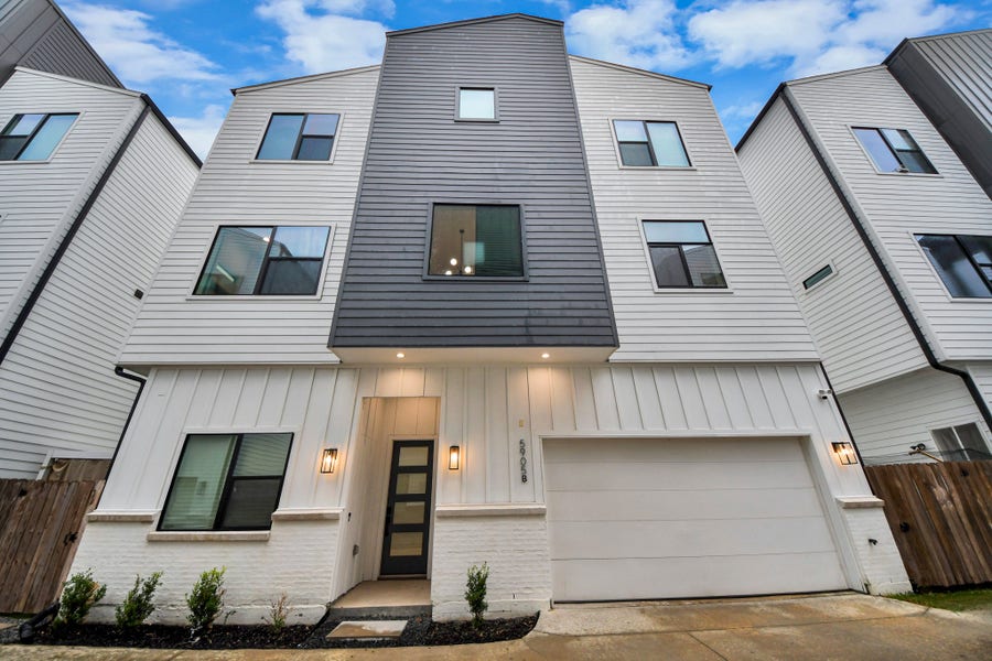 Property photo for 5905 Fairdale Lane, #B, Houston, TX