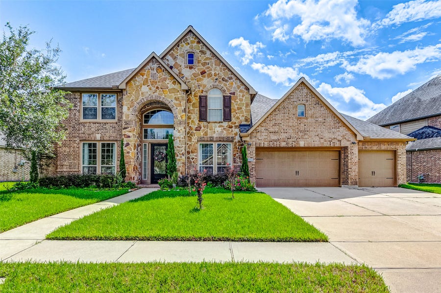 Property photo for 16214 Canova Hill Lane, Houston, TX