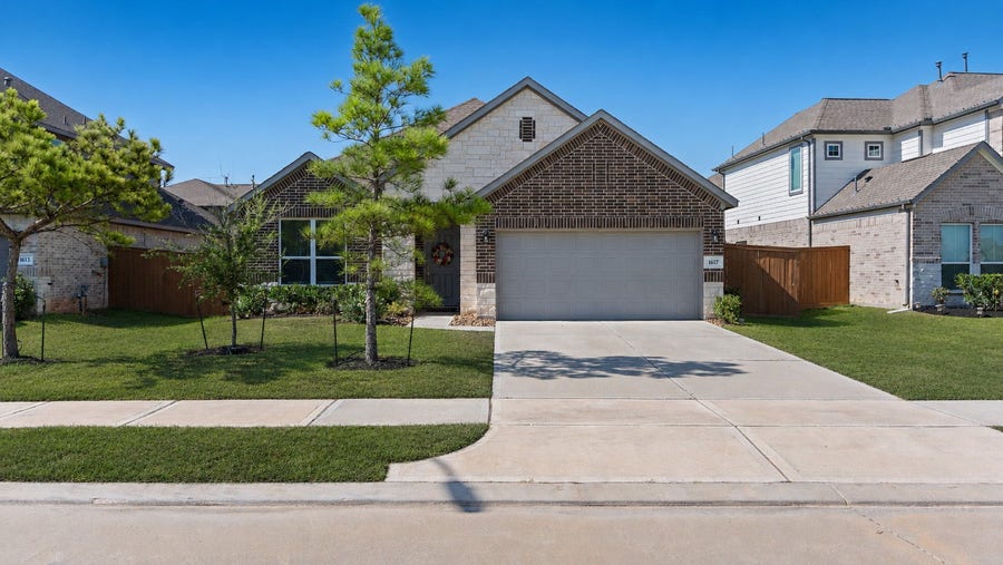 Property photo for 1617 Sol Bend Drive, Katy, TX