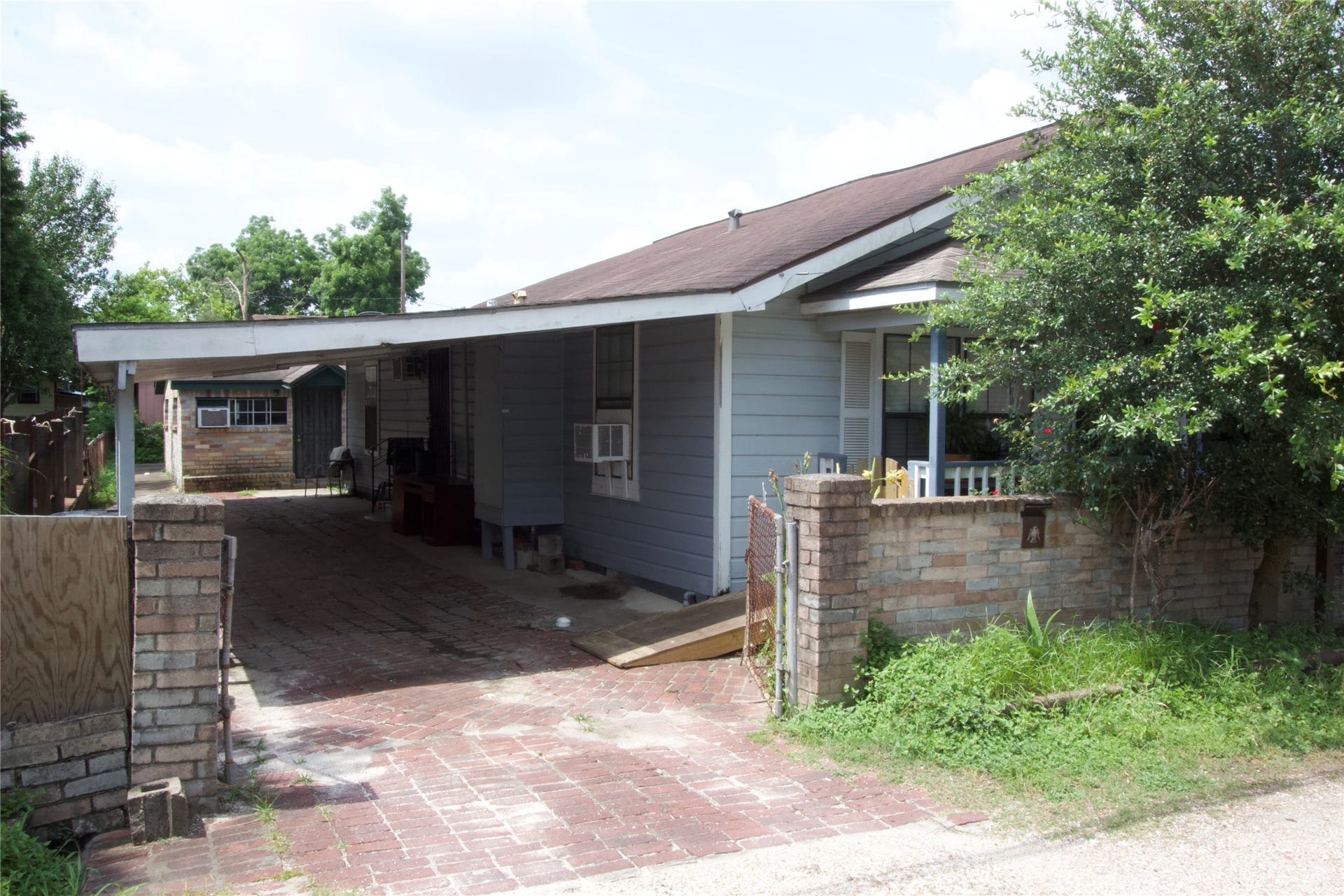 4604 Octavia Street, Houston, TX 77026
