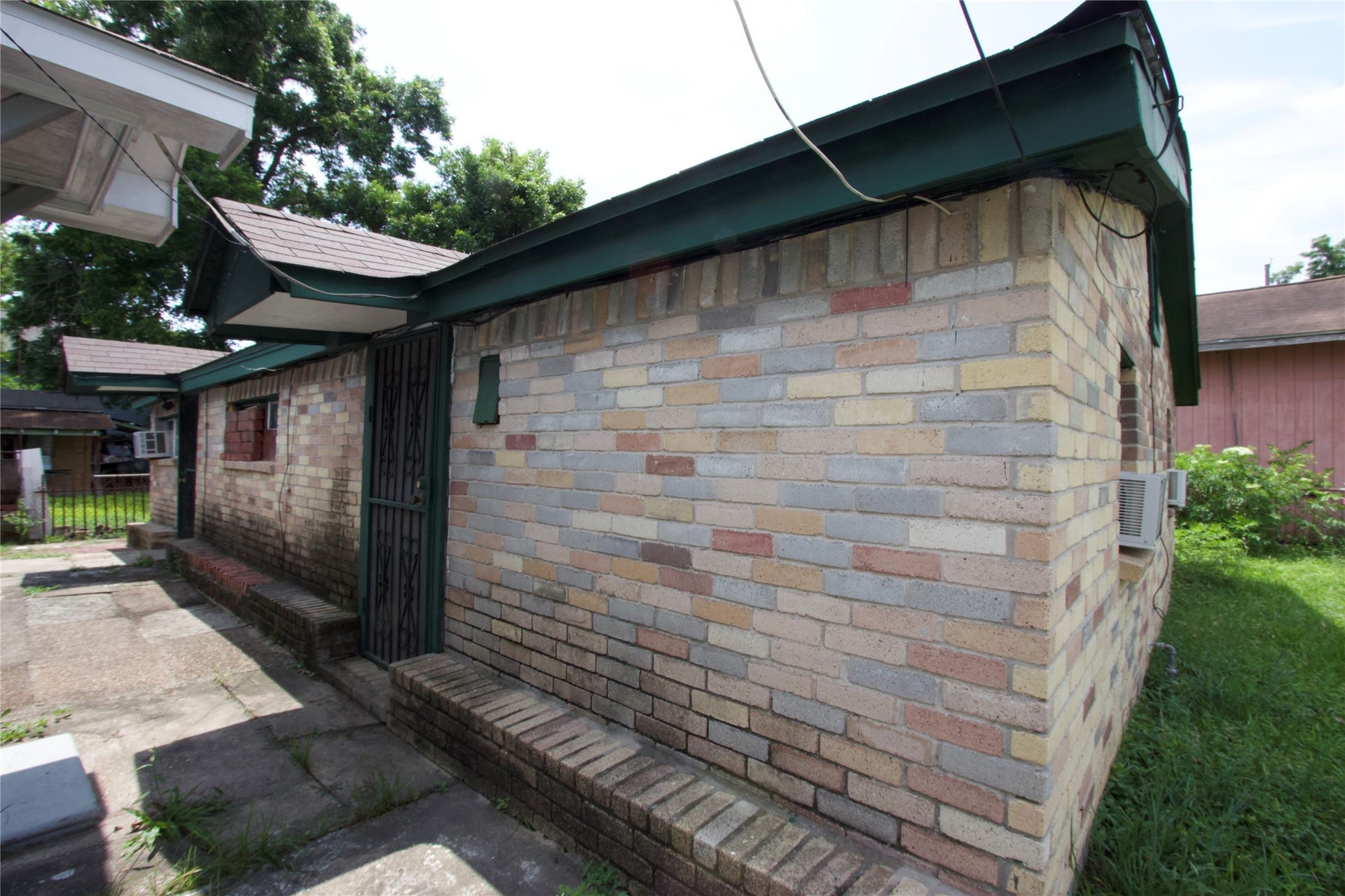 4604 Octavia Street, Houston, TX 77026